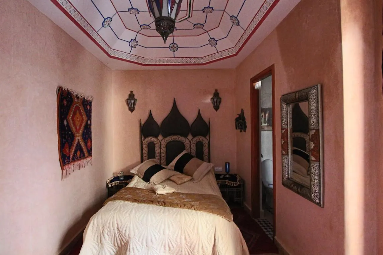 ***  Riad Makene Mouchkill Marrakesh Marokko